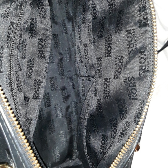 Michael Kors SADRINE crossbody handbag - Picture 11 of 11